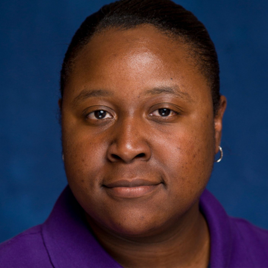 Niya White headshot